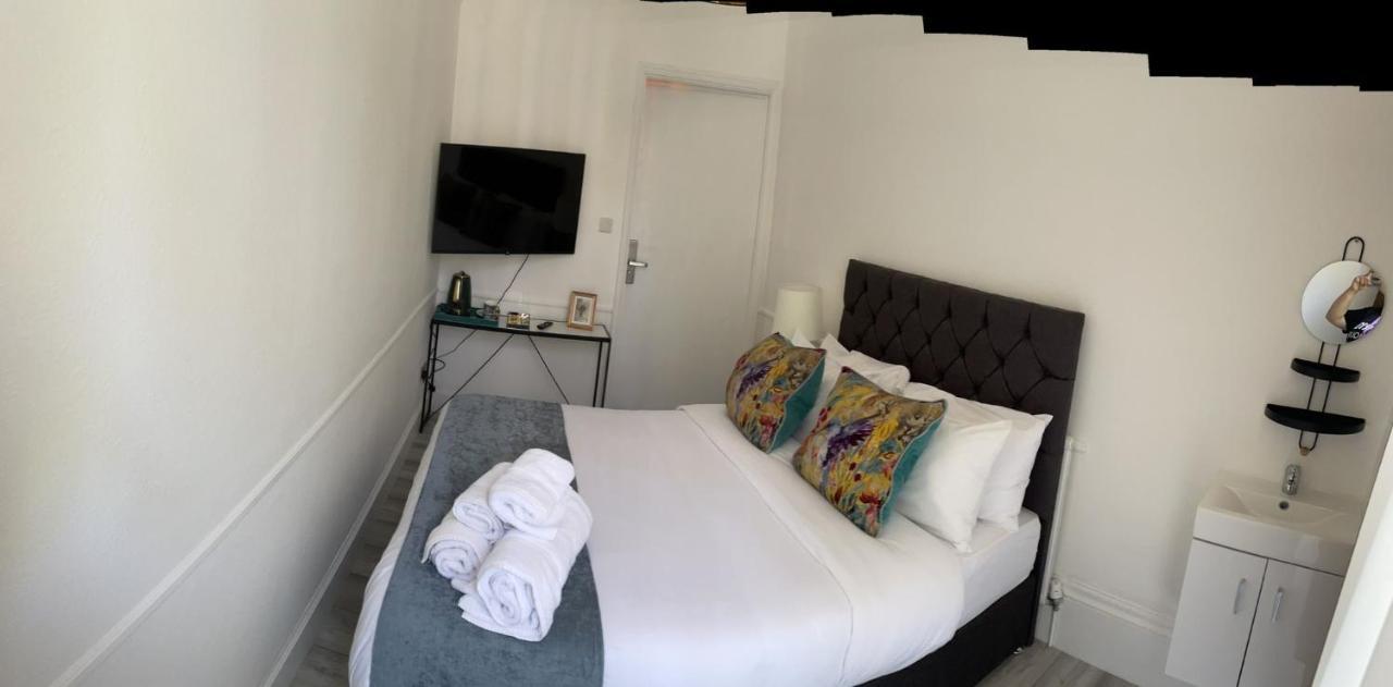 Dean Court Hotel Londra Esterno foto